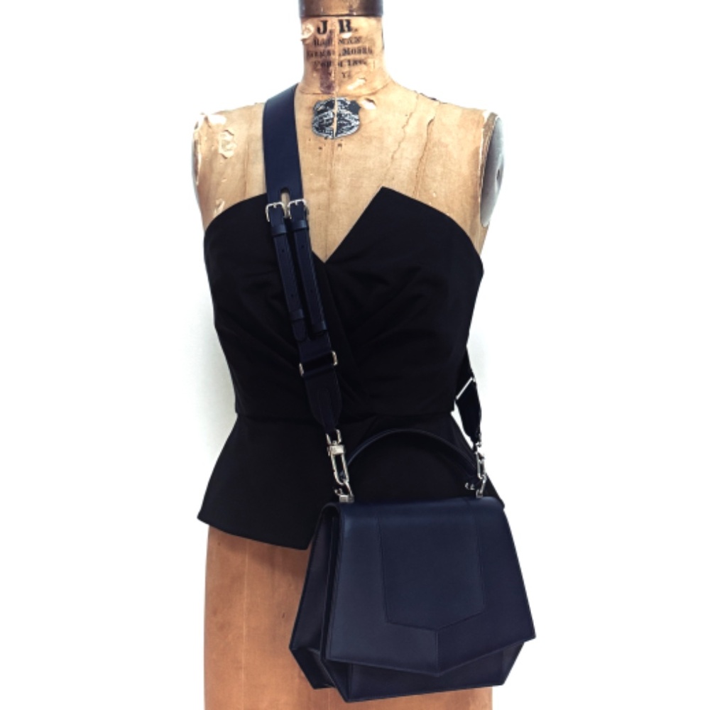 A.L.C  Black Farrah Peplum Top New With Tags size US6 - Picture 13 of 14